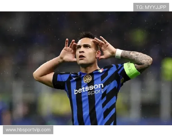 劳塔罗在国际赛场上的崛起与挑战：从天才少年到足球巨星的成长之路